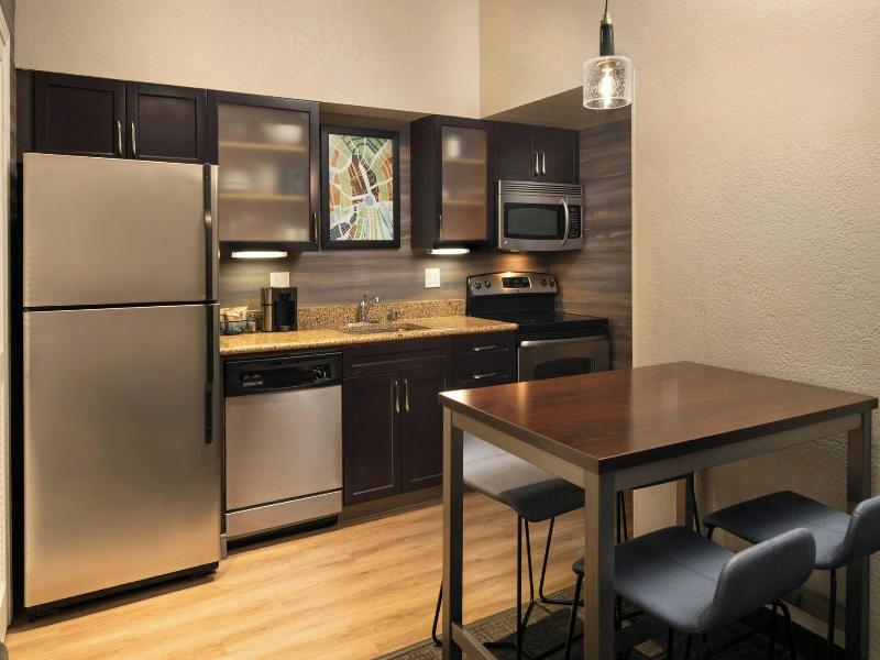 Residence Inn Anaheim Placentia/Fullerton image