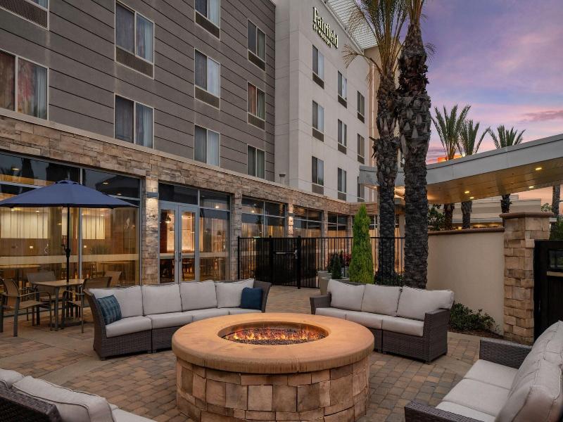 Fairfield Inn & Suites Tustin Orange County image