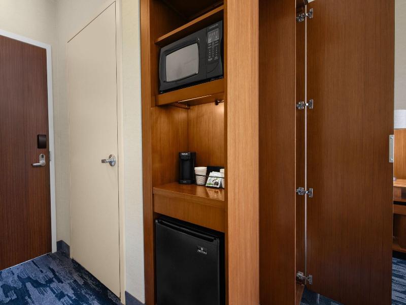 Fairfield Inn & Suites Tustin Orange County image