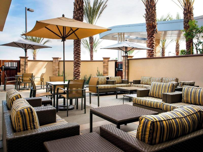 Fairfield Inn & Suites Tustin Orange County image