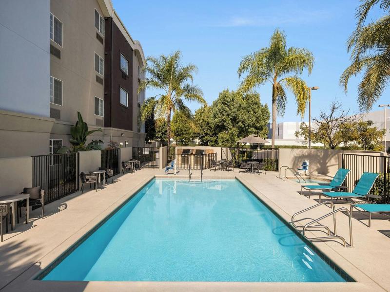 Towneplace Suites Anaheim Maingate Angel Stadium image