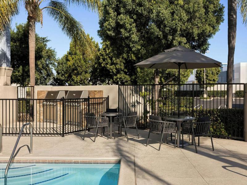 Towneplace Suites Anaheim Maingate Angel Stadium image