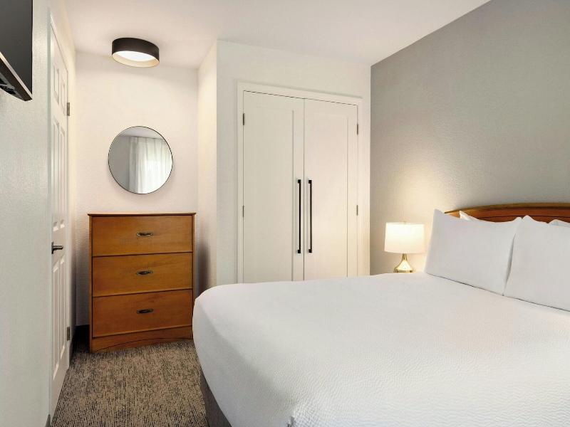 Towneplace Suites Anaheim Maingate Angel Stadium image