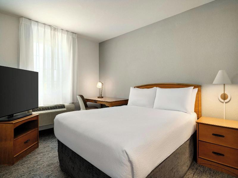 Towneplace Suites Anaheim Maingate Angel Stadium image