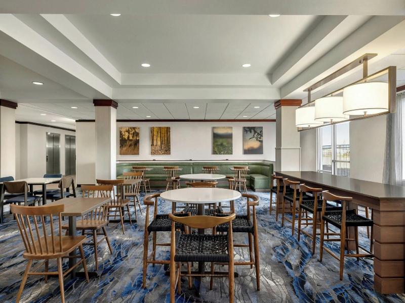 Fairfield Inn & Suites Springdale