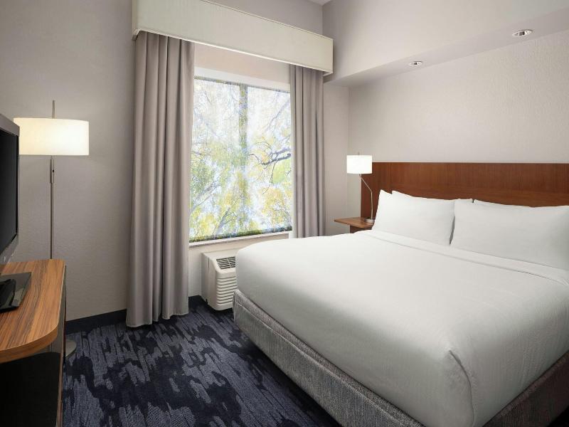 Fairfield Inn & Suites Tifton image