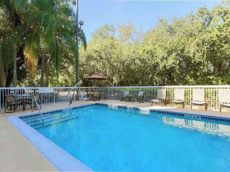 Fairfield Inn & Suites Tampa Brandon image