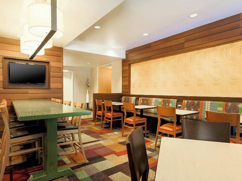 Fairfield Inn & Suites Tampa Brandon image