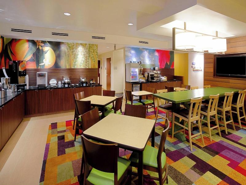 Fairfield Inn & Suites Tampa Brandon image