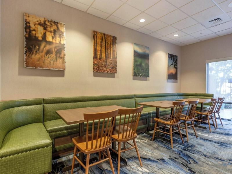 Fairfield Inn & Suites Holiday Tarpon Springs image