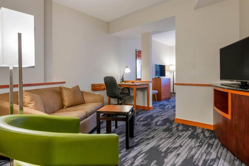 Fairfield Inn & Suites Holiday Tarpon Springs image