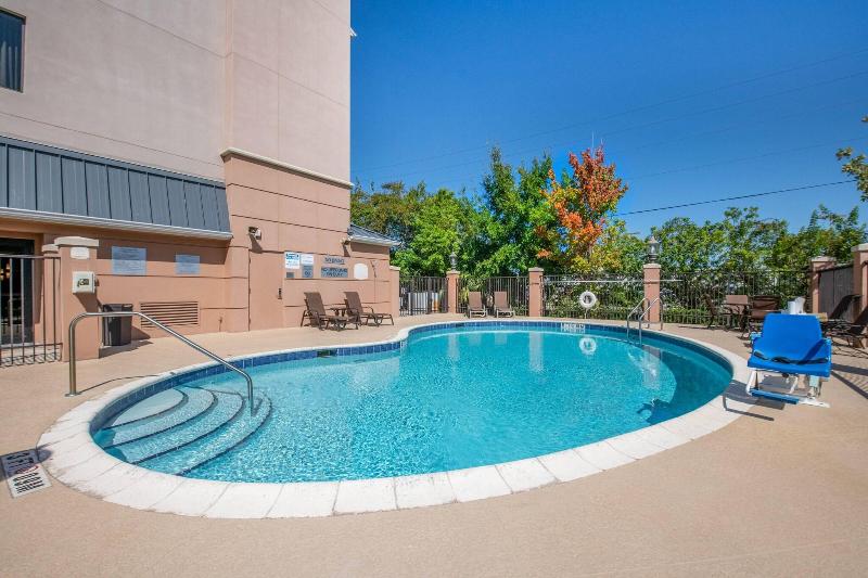Fairfield Inn & Suites Holiday Tarpon Springs image