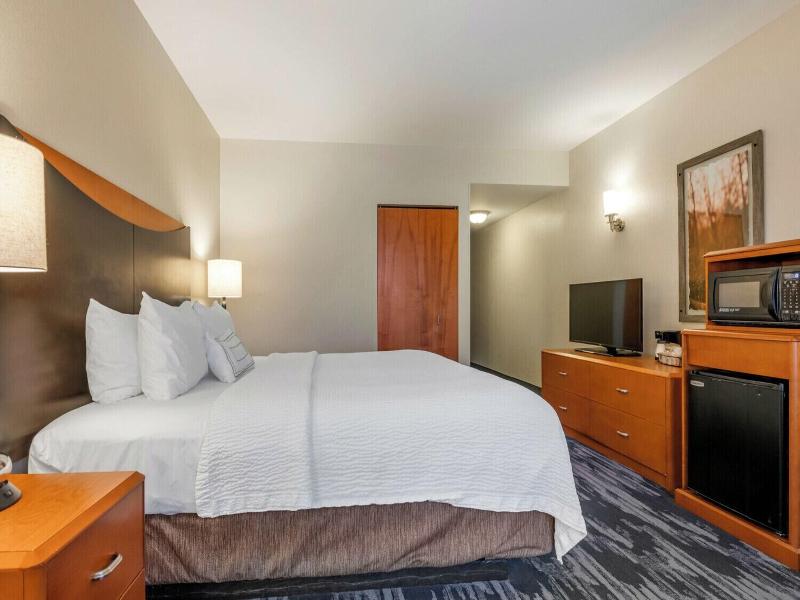 Fairfield Inn & Suites Holiday Tarpon Springs image