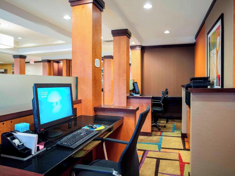 Fairfield Inn & Suites Lakeland Plant City image