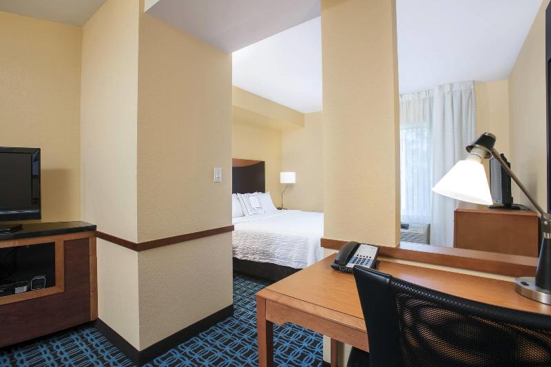 Fairfield Inn & Suites Lakeland Plant City image