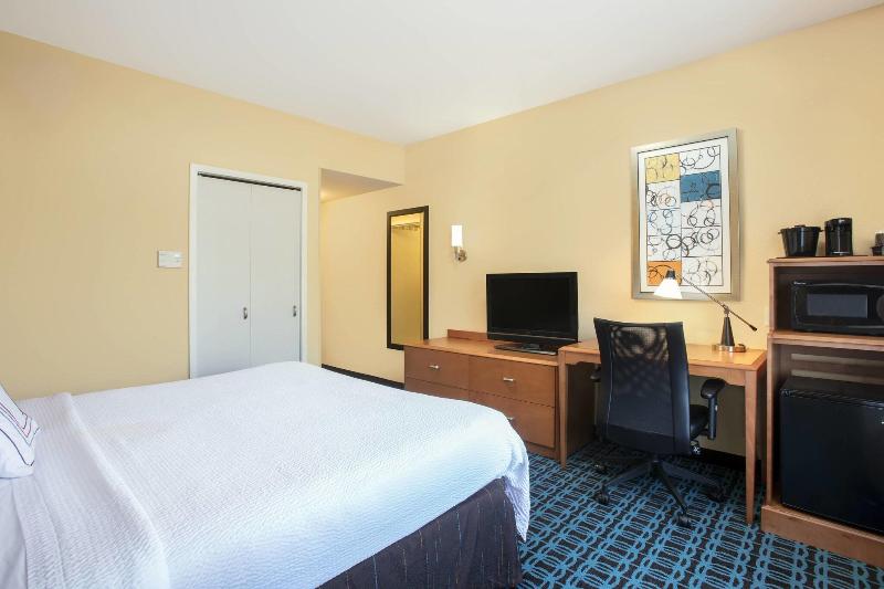 Fairfield Inn & Suites Lakeland Plant City image