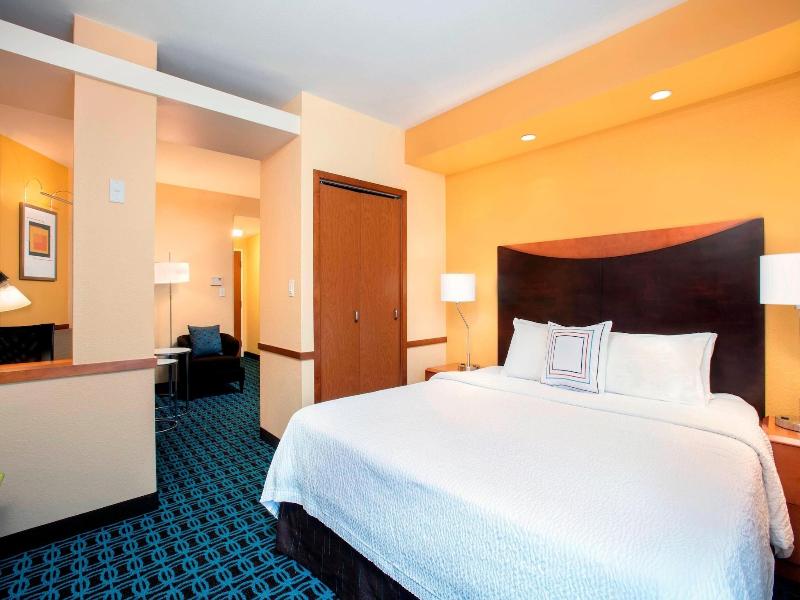 Fairfield Inn & Suites Lakeland Plant City image