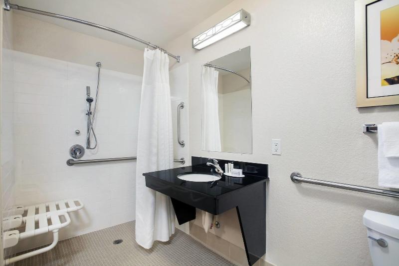 Fairfield Inn & Suites Lakeland Plant City image