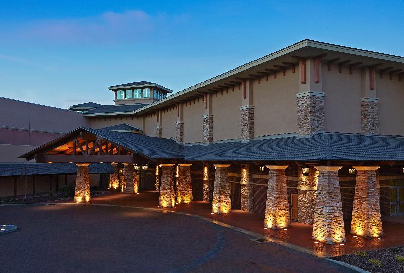 Hotel MeadowView Conference Resort & Convention Center