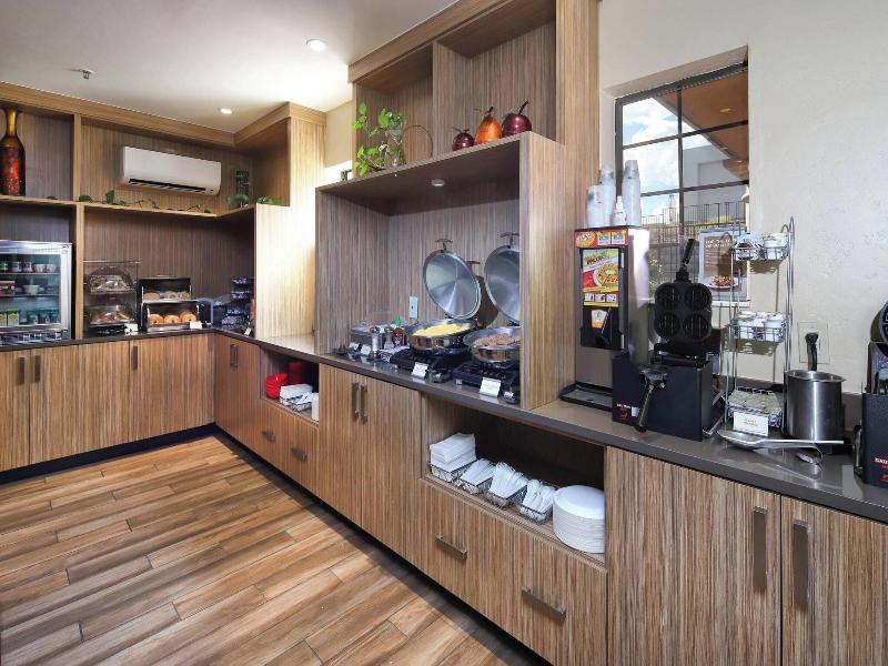 Towneplace Suites Tucson image