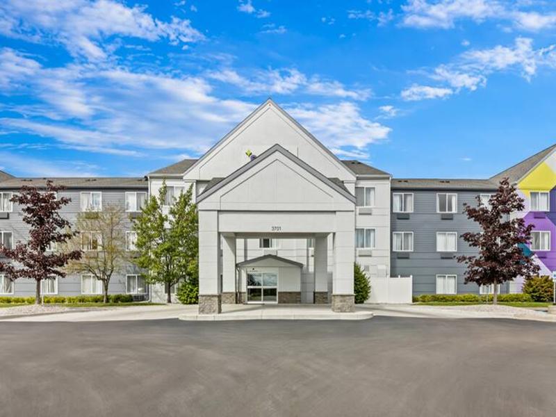 Spark by Hilton Traverse City photo 2