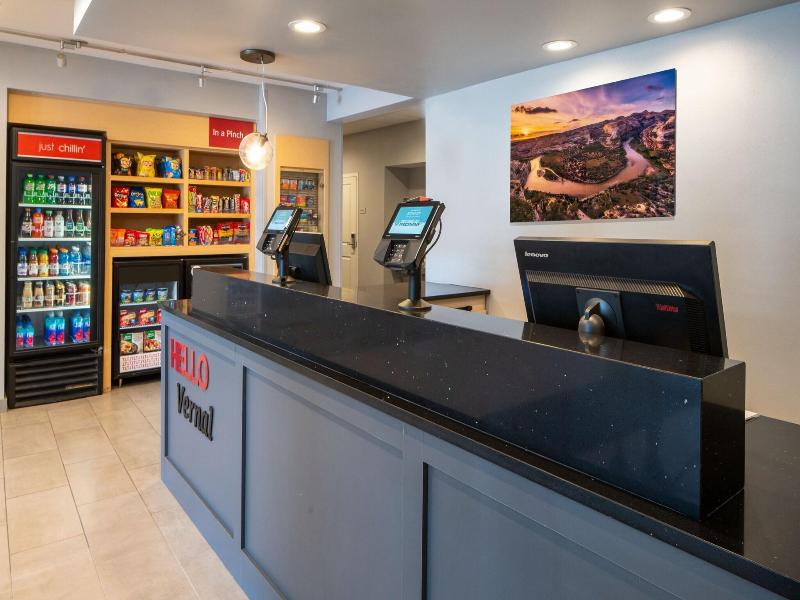 Towneplace Suites Vernal image