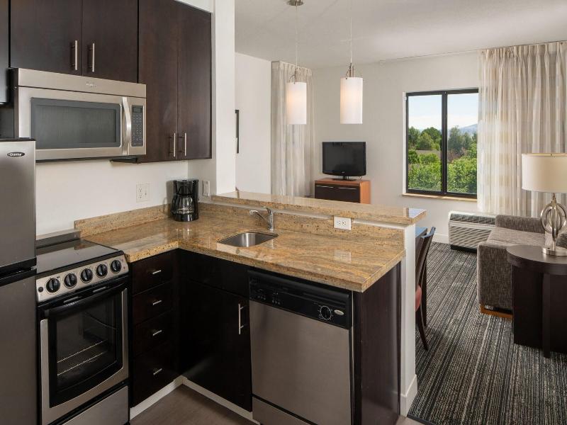 Towneplace Suites Vernal image