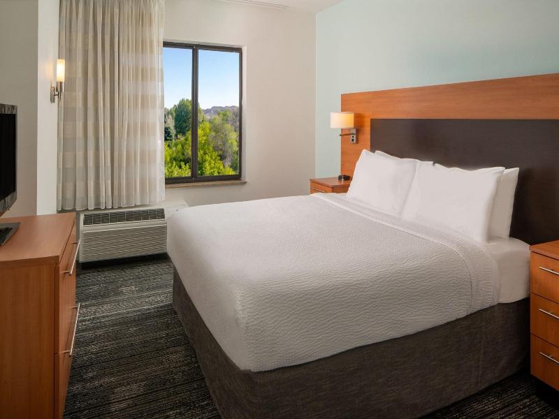 Towneplace Suites Vernal image
