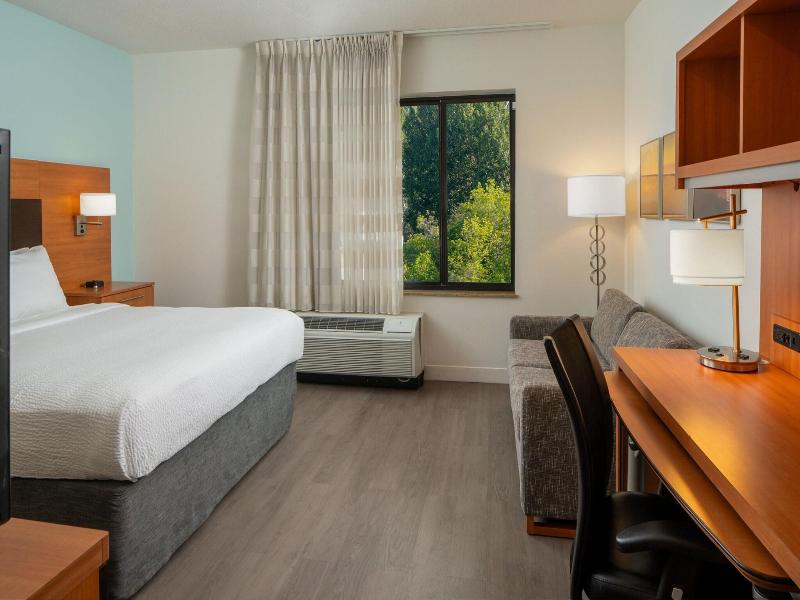 Towneplace Suites Vernal image