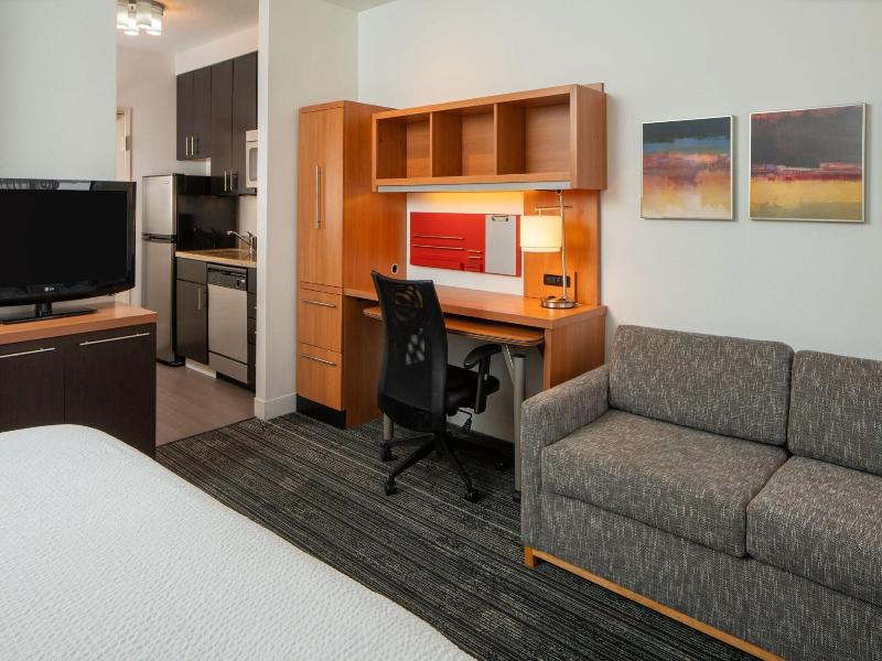 Towneplace Suites Vernal image