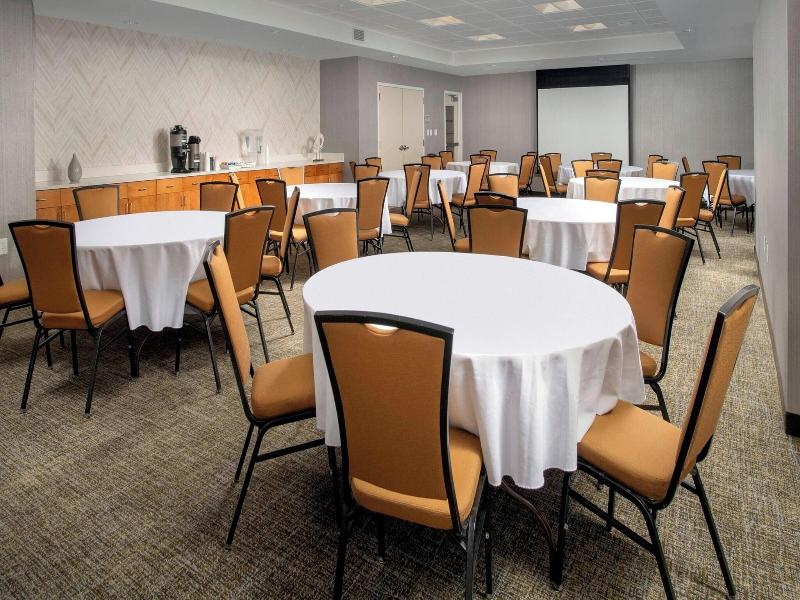 SpringHill Suites Alexandria image