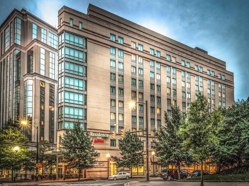 Residence Inn Arlington Courthouse image