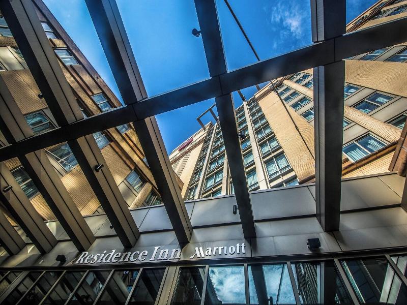 Residence Inn Arlington Courthouse image