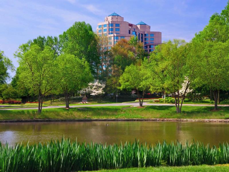 Falls Church Marriott Fairview Park image