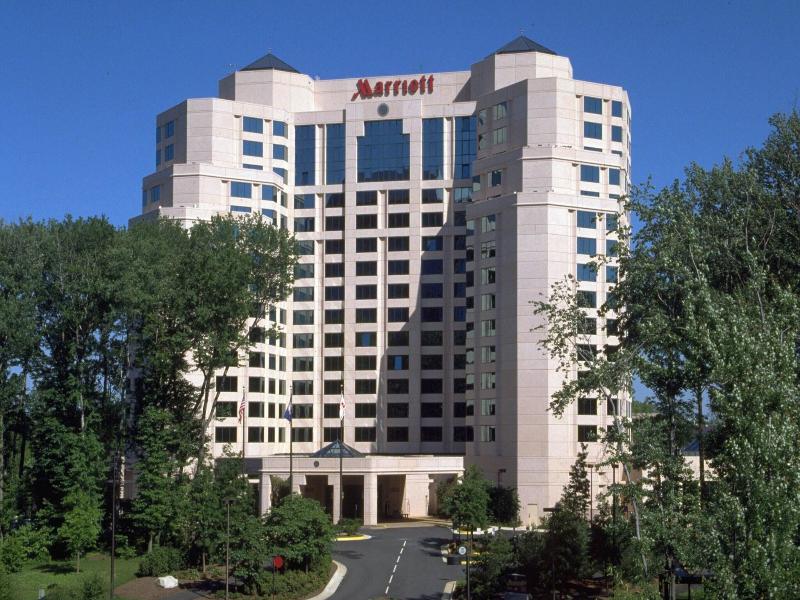 Falls Church Marriott Fairview Park image