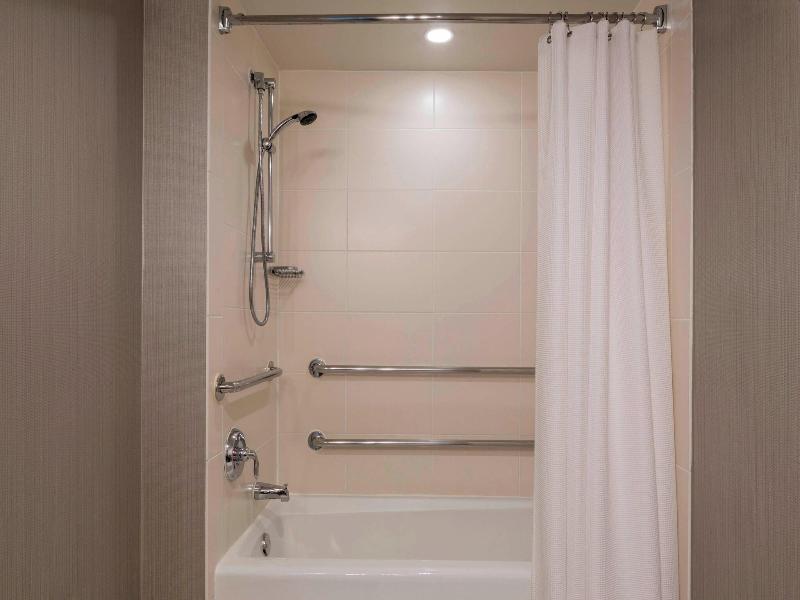 Falls Church Marriott Fairview Park image