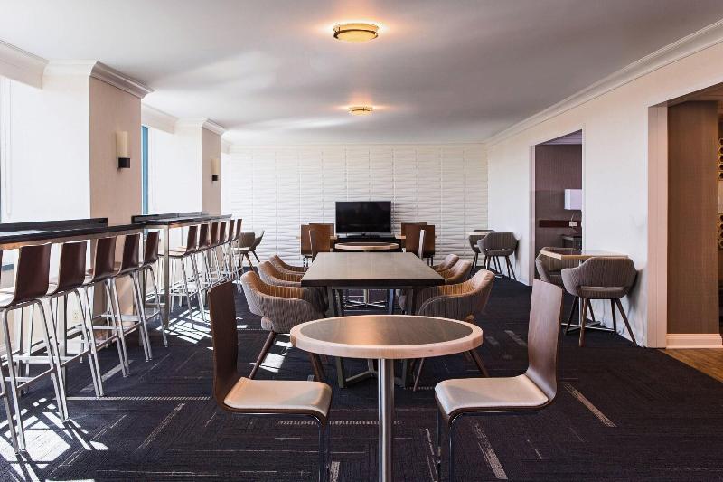 Falls Church Marriott Fairview Park image