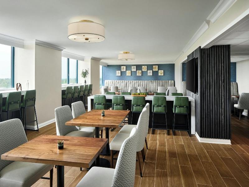Falls Church Marriott Fairview Park image