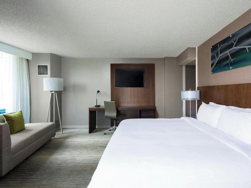 Falls Church Marriott Fairview Park image