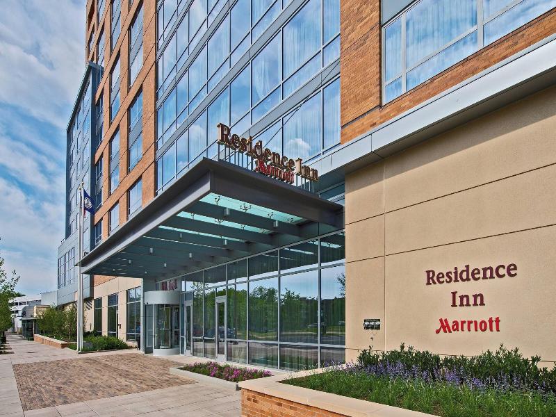 Residence Inn Arlington Ballston image
