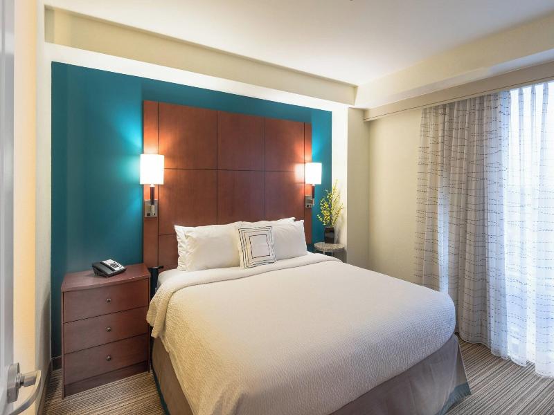 Residence Inn Arlington Ballston image