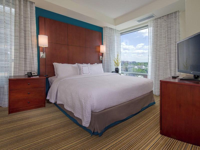 Residence Inn Arlington Ballston image