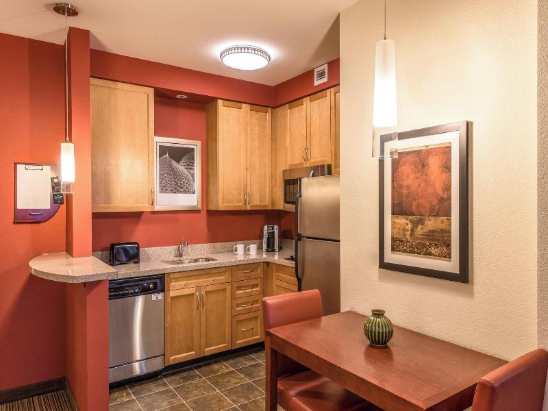 Residence Inn Arlington Ballston image