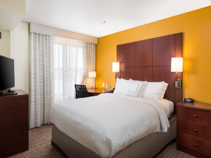 Residence Inn Springfield Old Keene Mill image