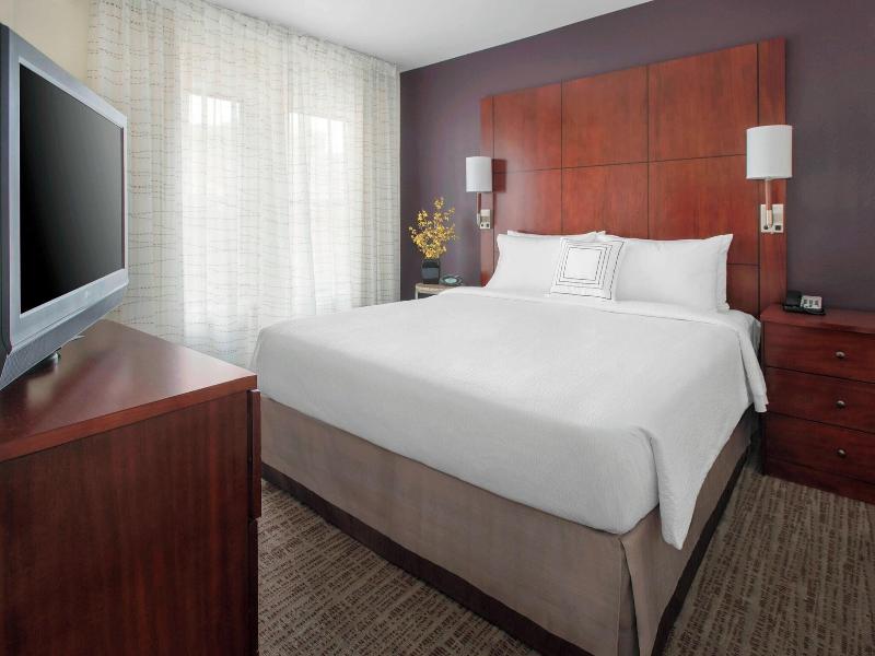 Residence Inn Alexandria Old Town South at Carlyle image