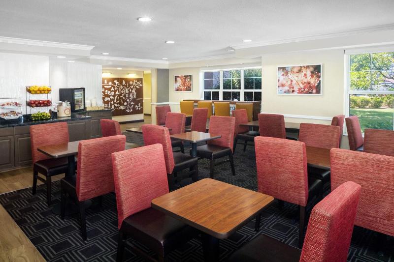 Towneplace Suites Springfield image