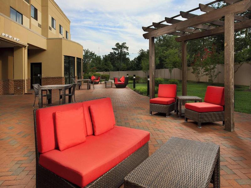 Courtyard Waldorf image