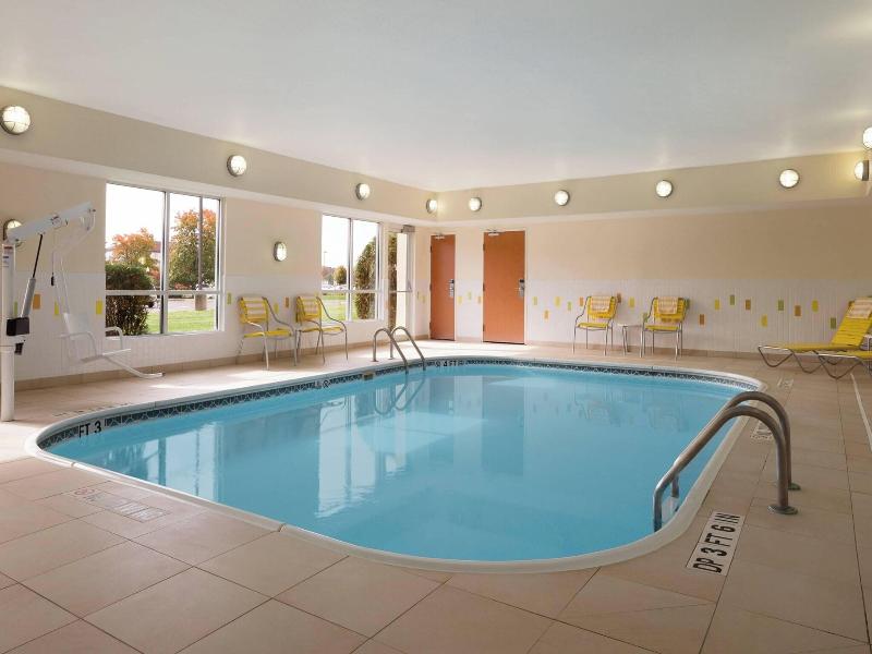 Fairfield Inn & Suites Youngstown Boardman/Poland image