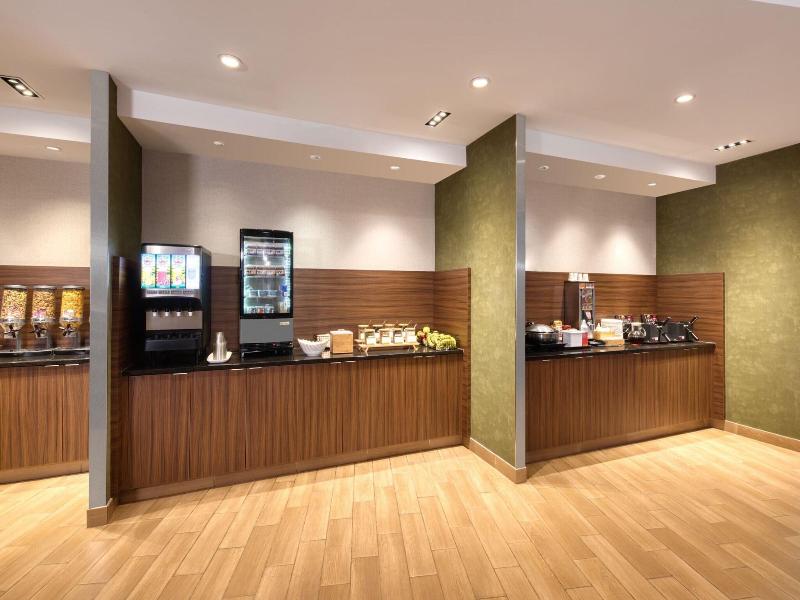 Fairfield Inn & Suites Moncton image