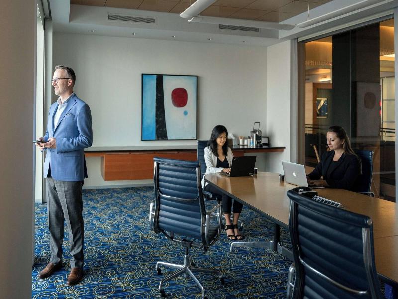 Montreal Airport Marriott In-Terminal Hotel — photo 94